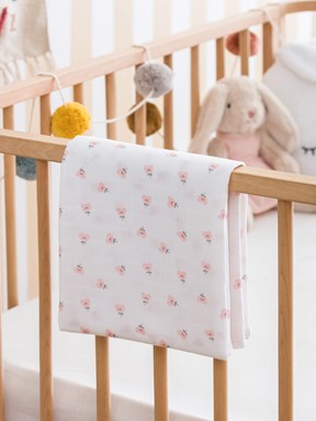Baskılı Pamuklu Kız Bebek Müslin Örtü EKRU BASKILI