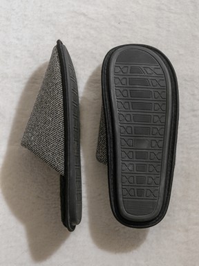 Ev Terliği YENİ SİYAH