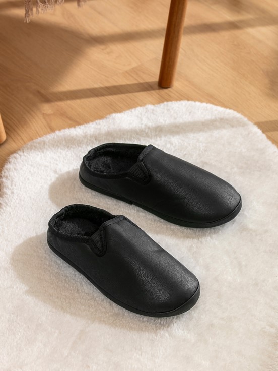 Ev Terliği YENİ SİYAH