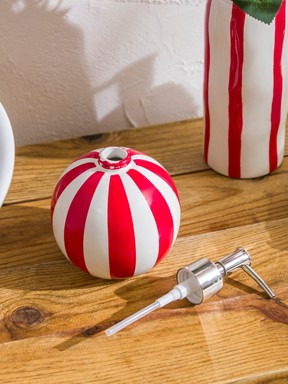 Sıvı Sabunluk KIRMIZI BASKILI