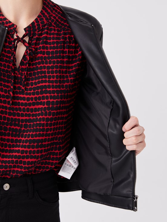 Deri Görünümlü Mont YENİ SİYAH