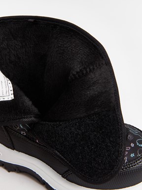 Kar Botu SİYAH BASKILI