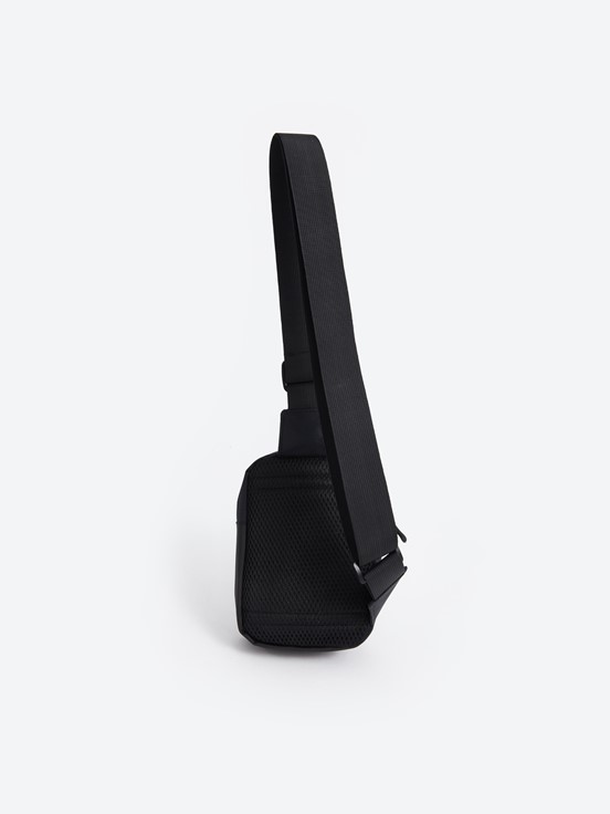 Göğüs Çantası YENİ SİYAH