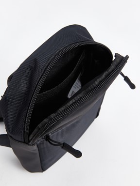 Göğüs Çantası YENİ SİYAH