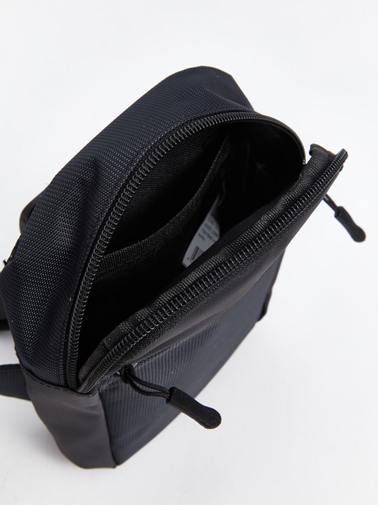 Göğüs Çantası YENİ SİYAH