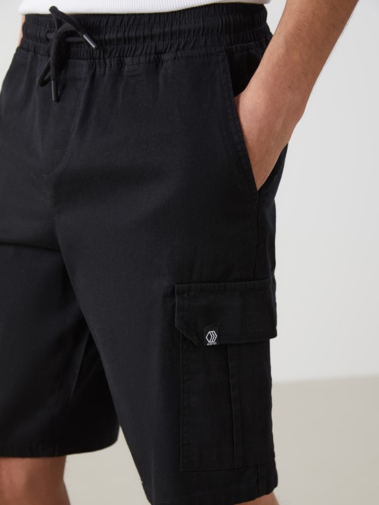 Standart Kalıp Gabardin Erkek Kargo Şort SİYAH
