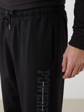 Standart Kalıp Erkek Jogger Eşofman Altı YENİ SİYAH
