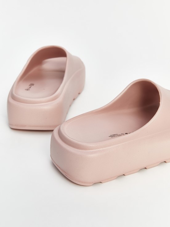 Terlik PEMBE