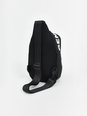 Göğüs Çantası YENİ SİYAH