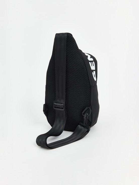 Göğüs Çantası YENİ SİYAH