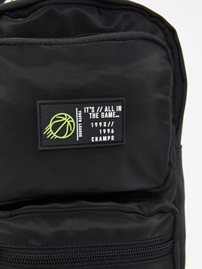 Göğüs Çantası YENİ SİYAH