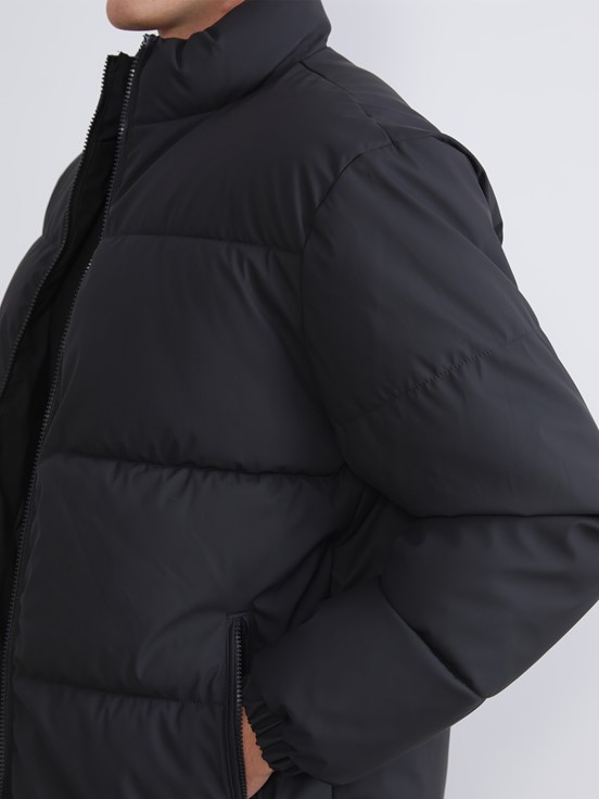 Deri Görünümlü Mont YENİ SİYAH