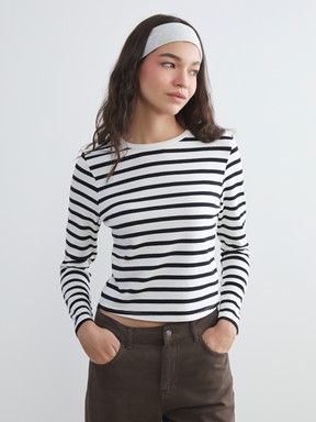 Tişört SİYAH ÇİZGİLİ