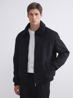 Deri Görünümlü Mont YENİ SİYAH