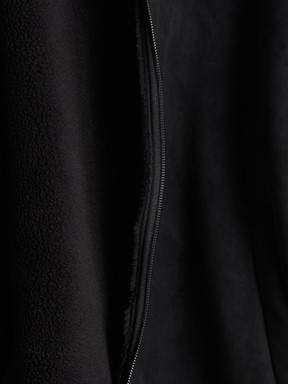 Deri Görünümlü Mont YENİ SİYAH