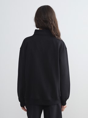Sweatshirt YENİ SİYAH