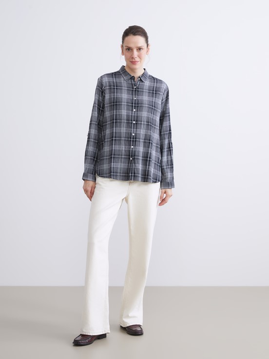 Gömlek SİYAH EKOSELİ