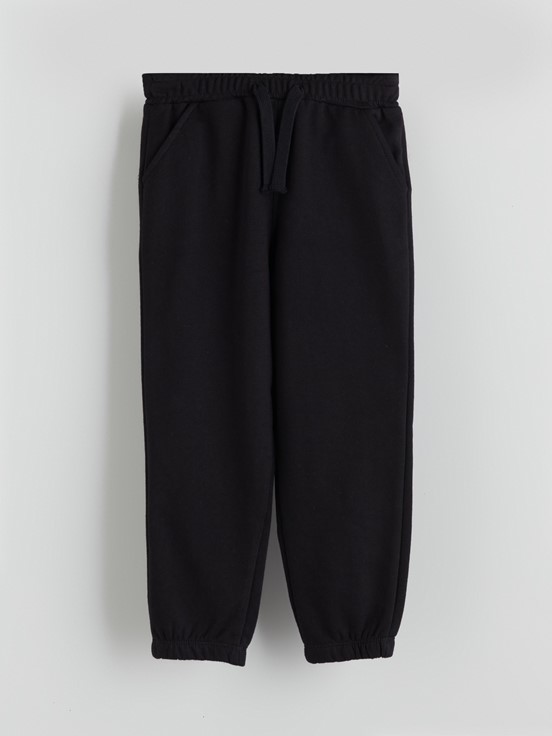 W5AA95Z1 YENİ SİYAH