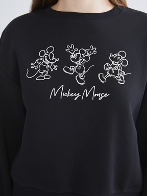 Sweatshirt YENİ SİYAH