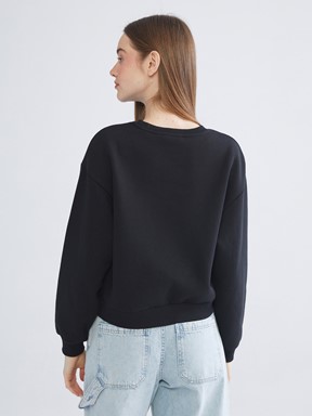 Sweatshirt YENİ SİYAH