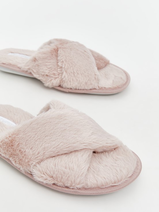 Kız Çocuk Pelüş Ev Terliği PUDRA PEMBE