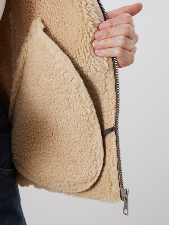 Deri Görünümlü Mont KOYU KAHVERENGİ