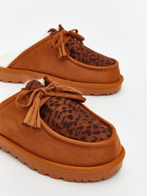 Ev Terliği DEVETÜYÜ