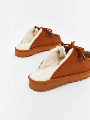 Ev Terliği DEVETÜYÜ