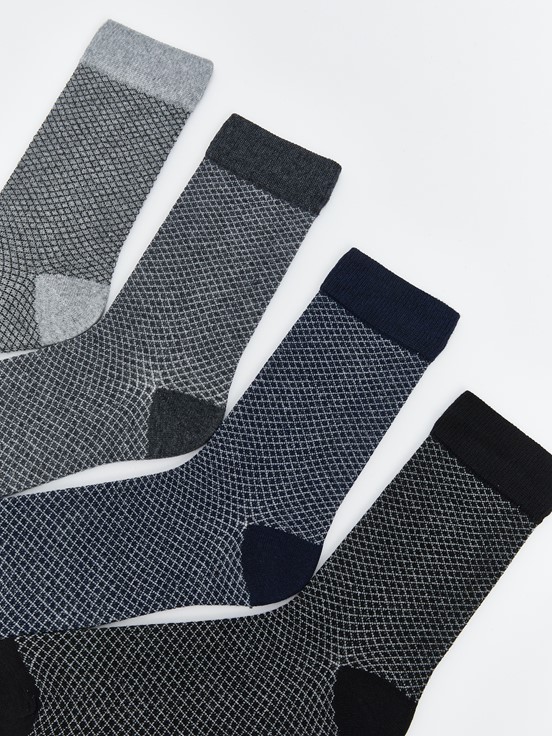 Soket Çorap KARIŞIK RENK İPLİĞİ BOYALI