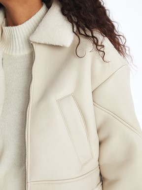 Deri Görünümlü Mont AÇIK BEJ