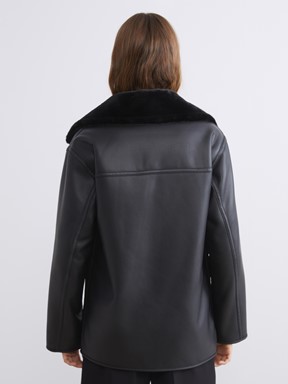 Deri Görünümlü Mont YENİ SİYAH