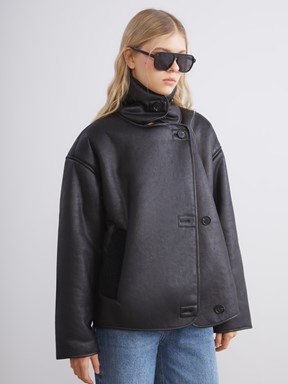 Deri Görünümlü Mont YENİ SİYAH