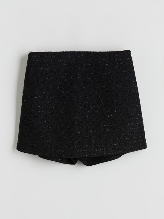 Şort YENİ SİYAH
