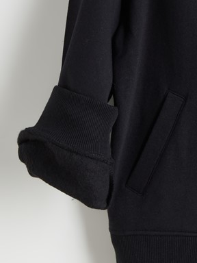 W5EA02Z4 YENİ SİYAH