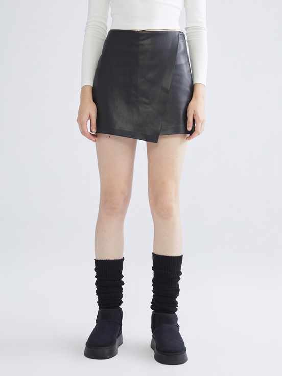 Şort Etek YENİ SİYAH