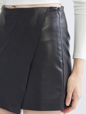 Şort Etek YENİ SİYAH