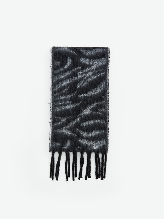 Atkı SİYAH BASKILI