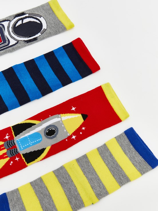 Soket Çorap KARIŞIK RENK İPLİĞİ BOYALI