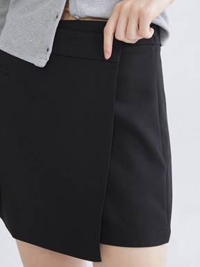 Şort Etek YENİ SİYAH