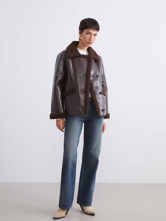 Deri Görünümlü Mont KOYU KAHVERENGİ