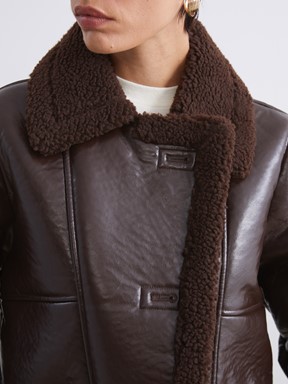 Deri Görünümlü Mont KOYU KAHVERENGİ