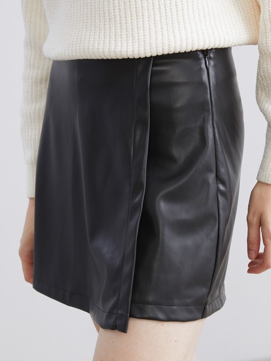 Şort Etek YENİ SİYAH