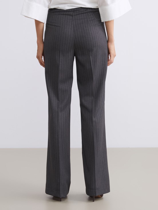 Pantolon KOYU GRİ ÇİZGİLİ