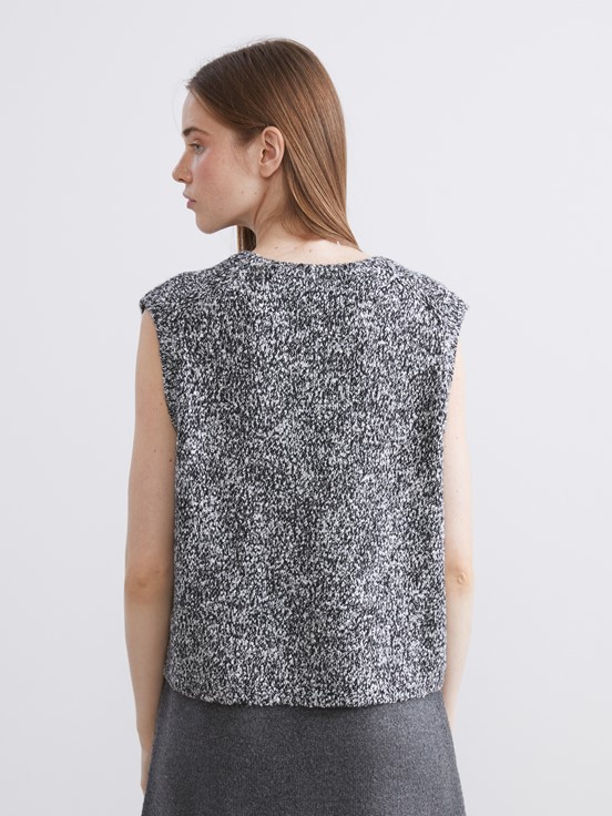 Süveter YENİ SİYAH