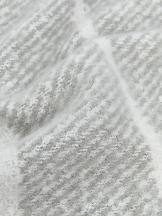 Atkı GRİ ÇİZGİLİ