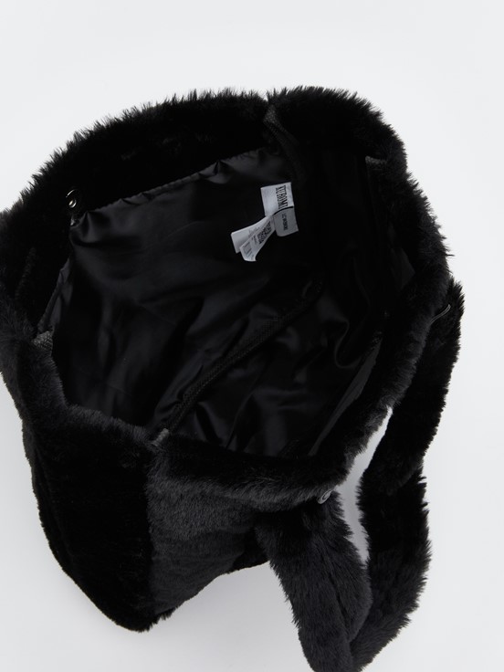 Kol Çantası YENİ SİYAH