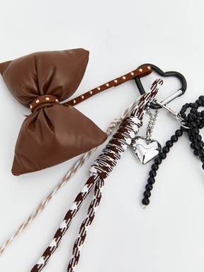 Fiyonk Aksesuarlı Çanta Charmı KARIŞIK