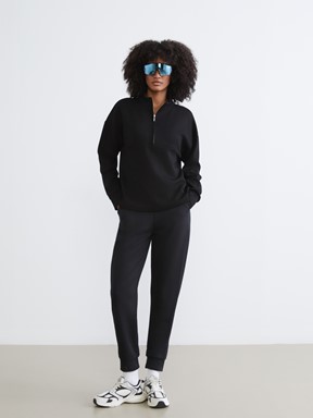 Sweatshirt YENİ SİYAH