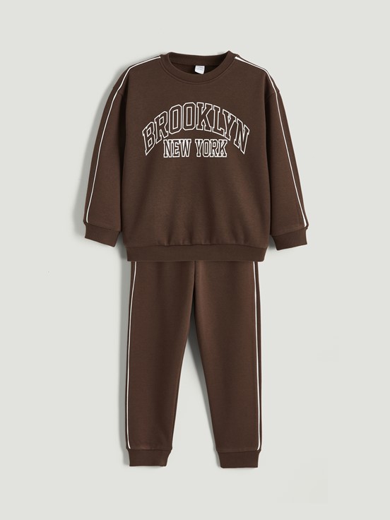 Takım KOYU KAHVERENGİ