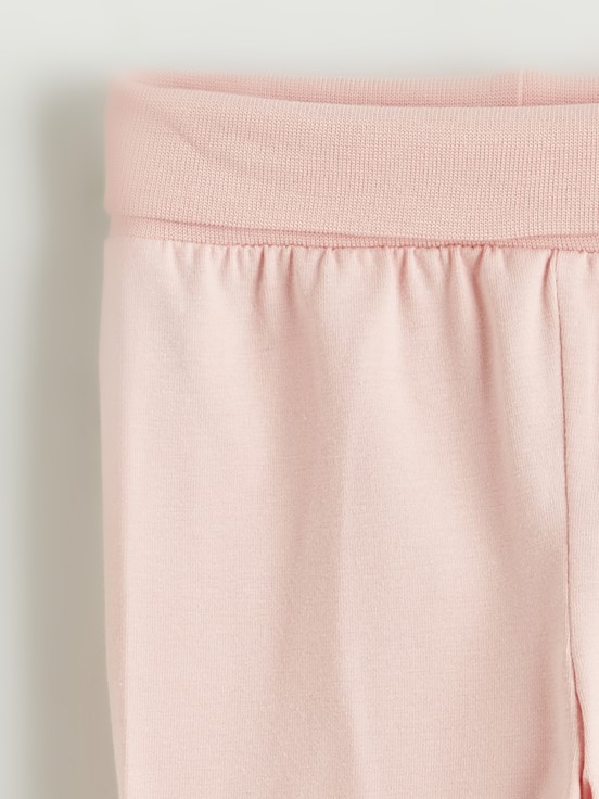 Pantolon PEMBE BASKILI